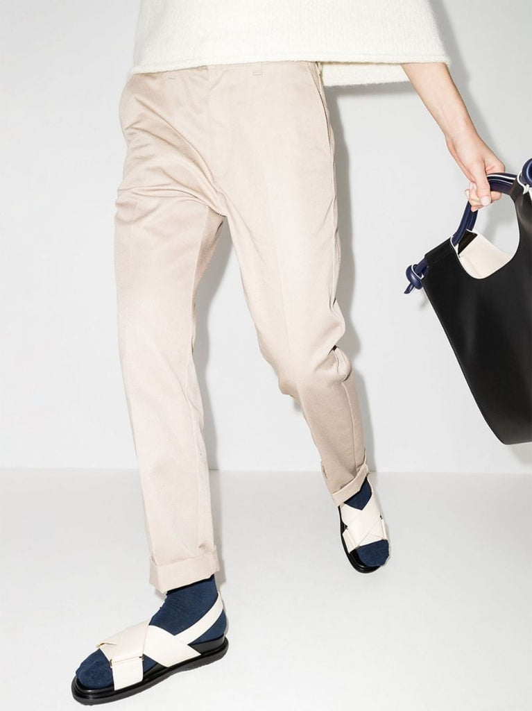 Neutral Fussbett Leather Sandals