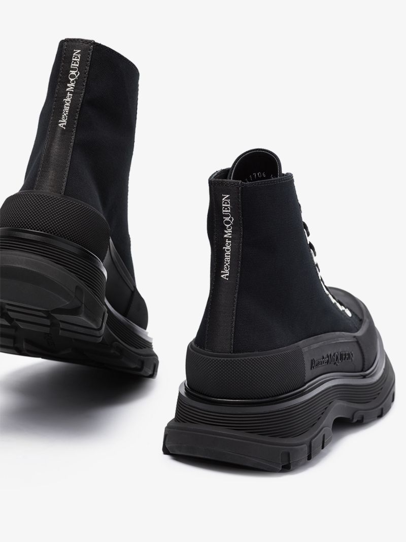 Black Tread Slick Boots