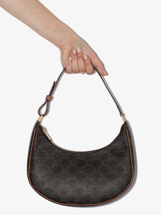 Black Lisa Triomphe Leather Shoulder Bag
