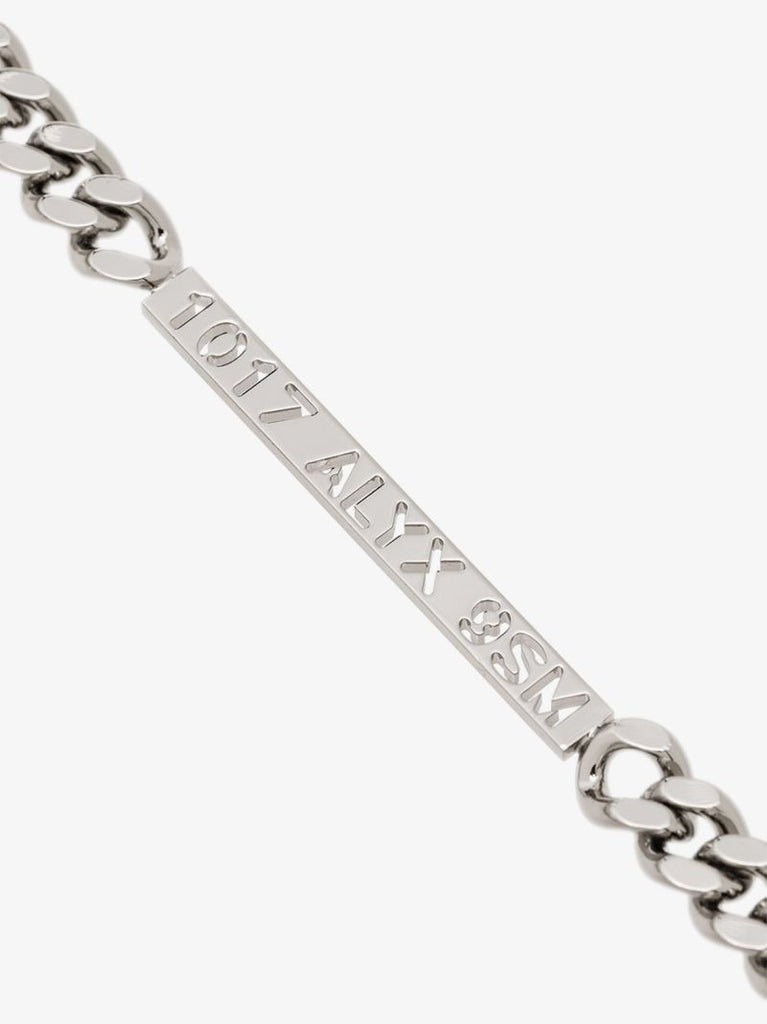Buckle Detail Chain Necklace