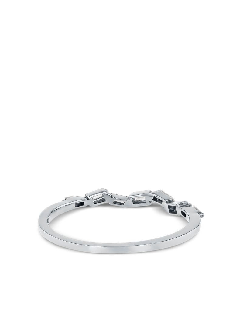 18k White Gold Fireworks Diamond Ring