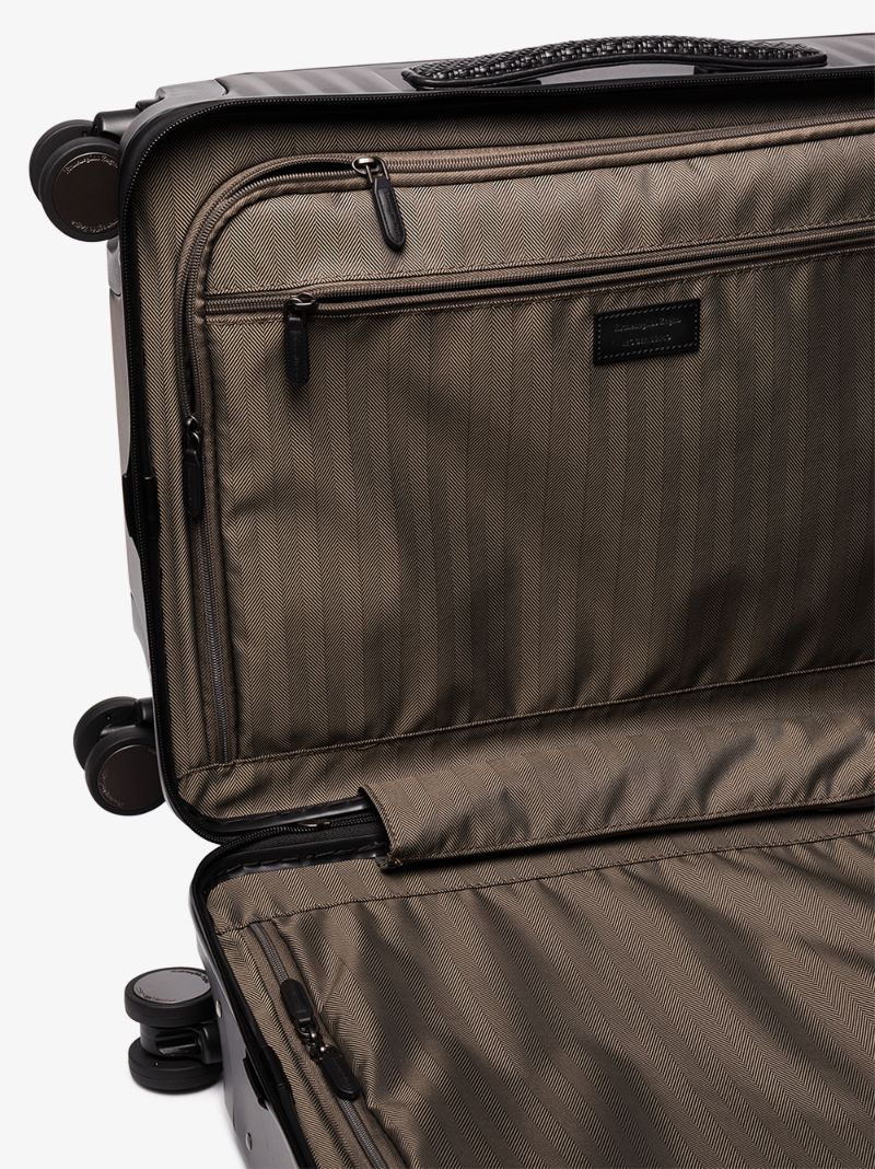 Black Leggerissimo Cabin Suitcase