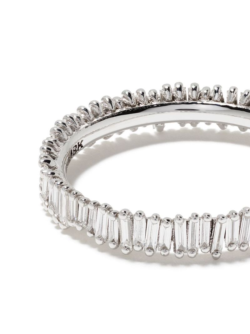 18k White Gold Classic Diamond Ring