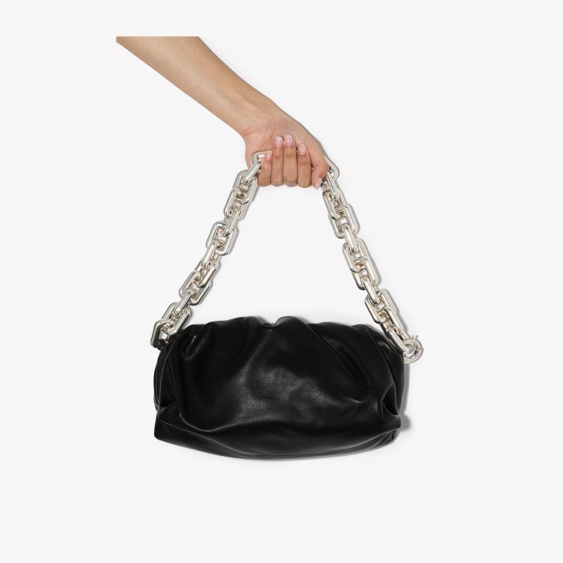 Black the Chain Pouch Leather Shoulder Bag