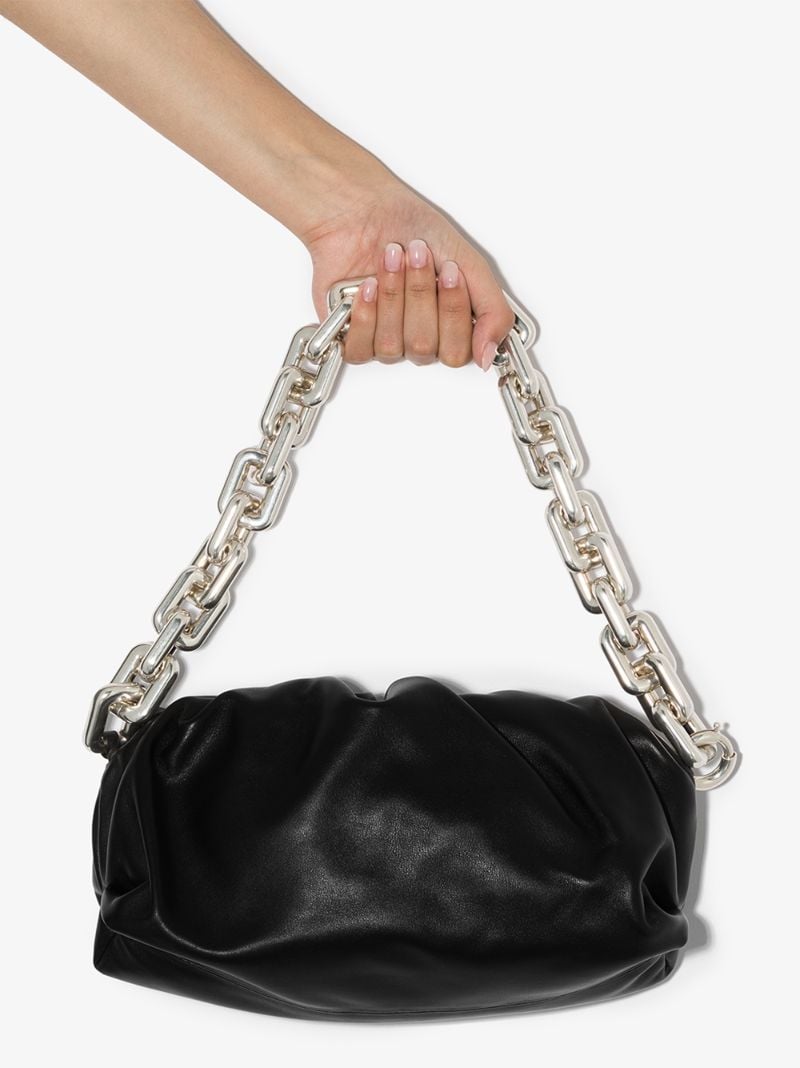 Black the Chain Pouch Leather Shoulder Bag