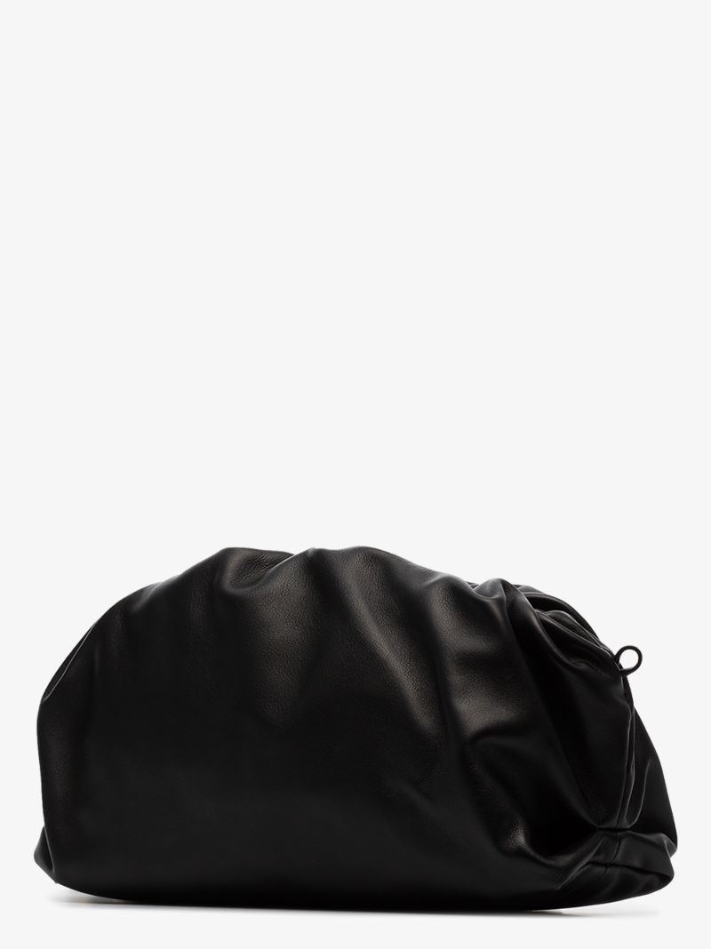 Black the Chain Pouch Leather Shoulder Bag