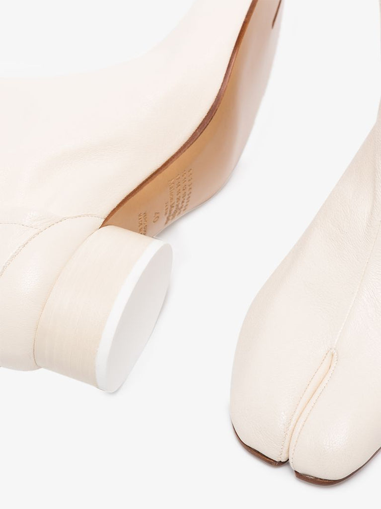 White Tabi 30 Leather Ankle Boots