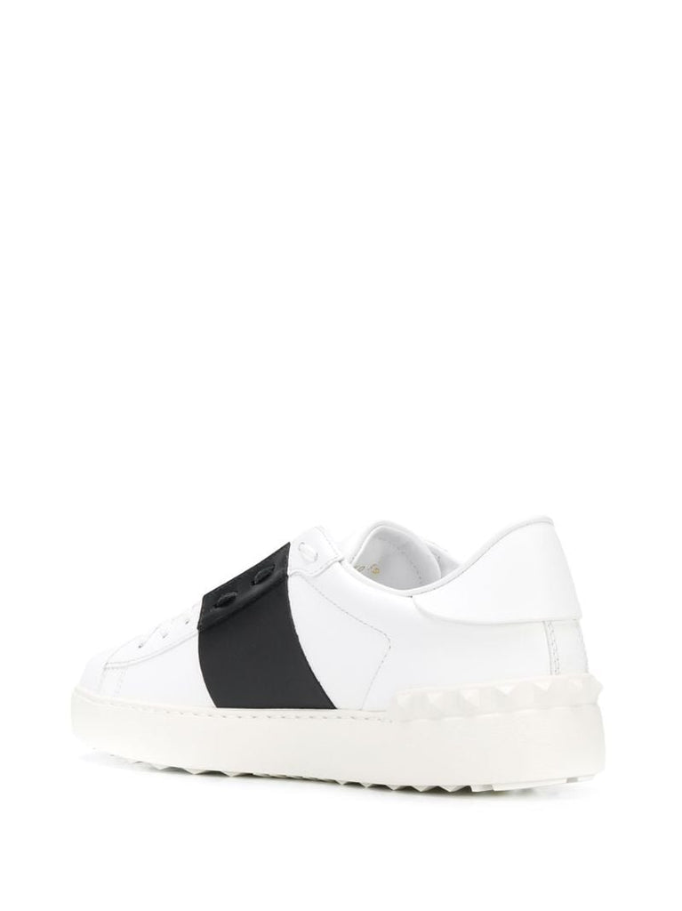 Open Low-top Sneakers