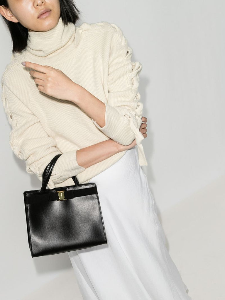 Black Vara Leather Shoulder Bag
