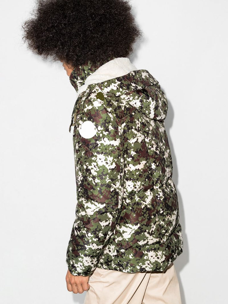 Blanc Camouflage Print Puffer Jacket