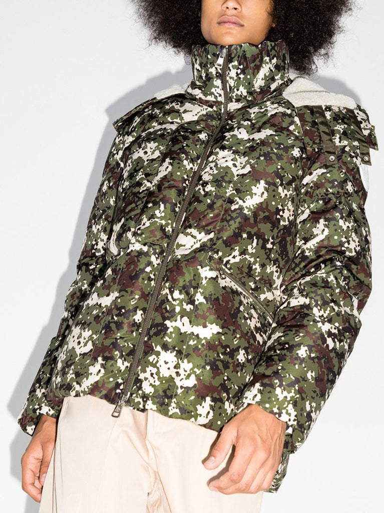 Blanc Camouflage Print Puffer Jacket