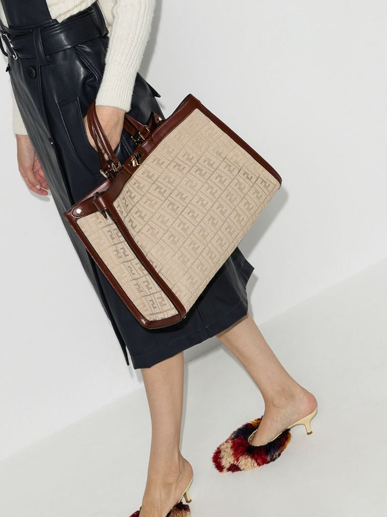 Neutral Peekaboo Ff Logo Tote Bag