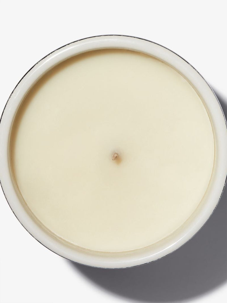 Black and White Star Lina Otto Candle
