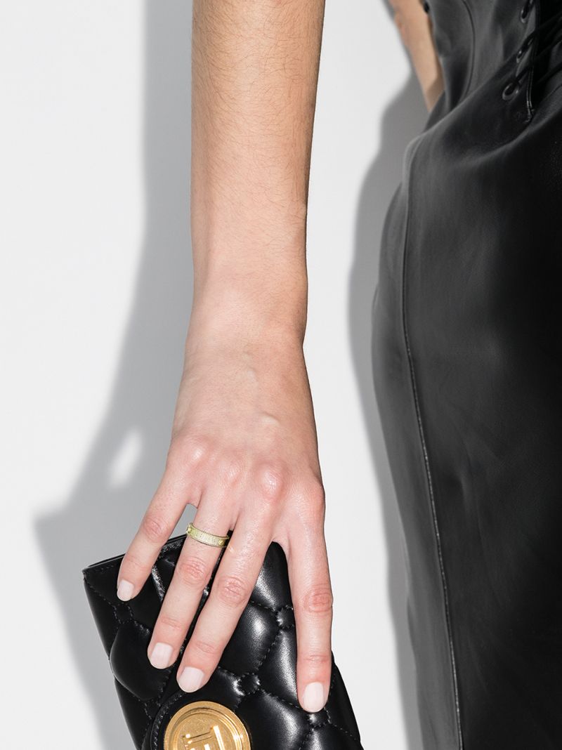 18k Yellow Gold Amate Ring