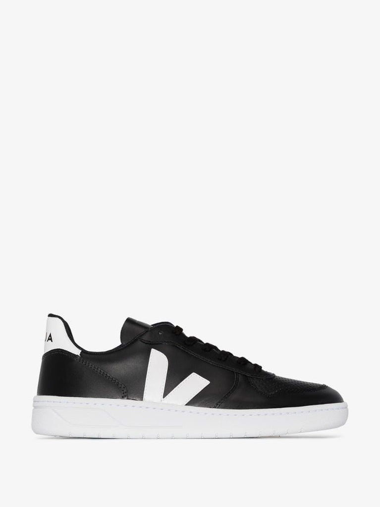 Black V-10 Leather Sneakers