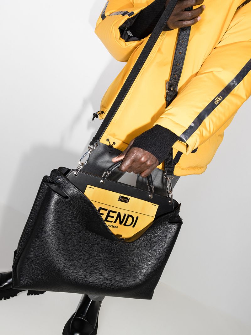 Black Peekaboo Iconic Essential Leather Shoulder Bag
