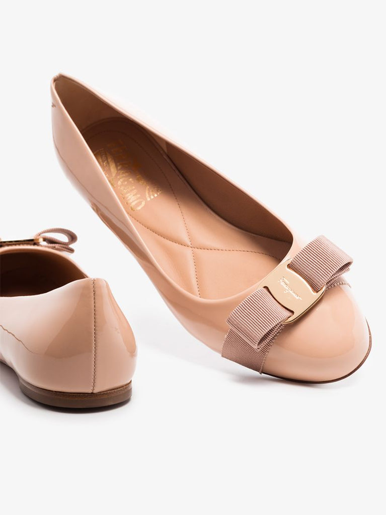 Beige Vara Patent Leather Pumps