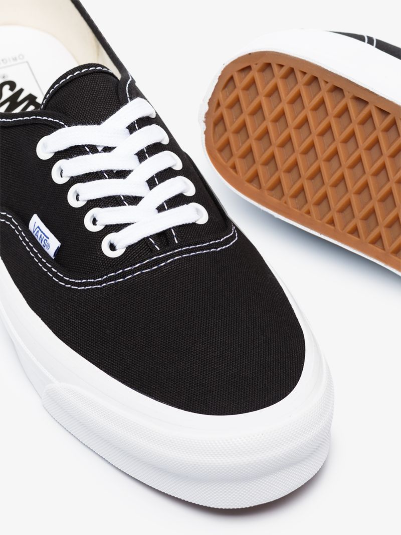 Black Ua Og Authentic Canvas Sneakers