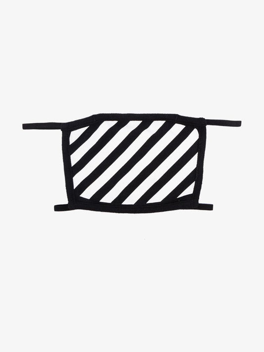 Black and White Diag Mask