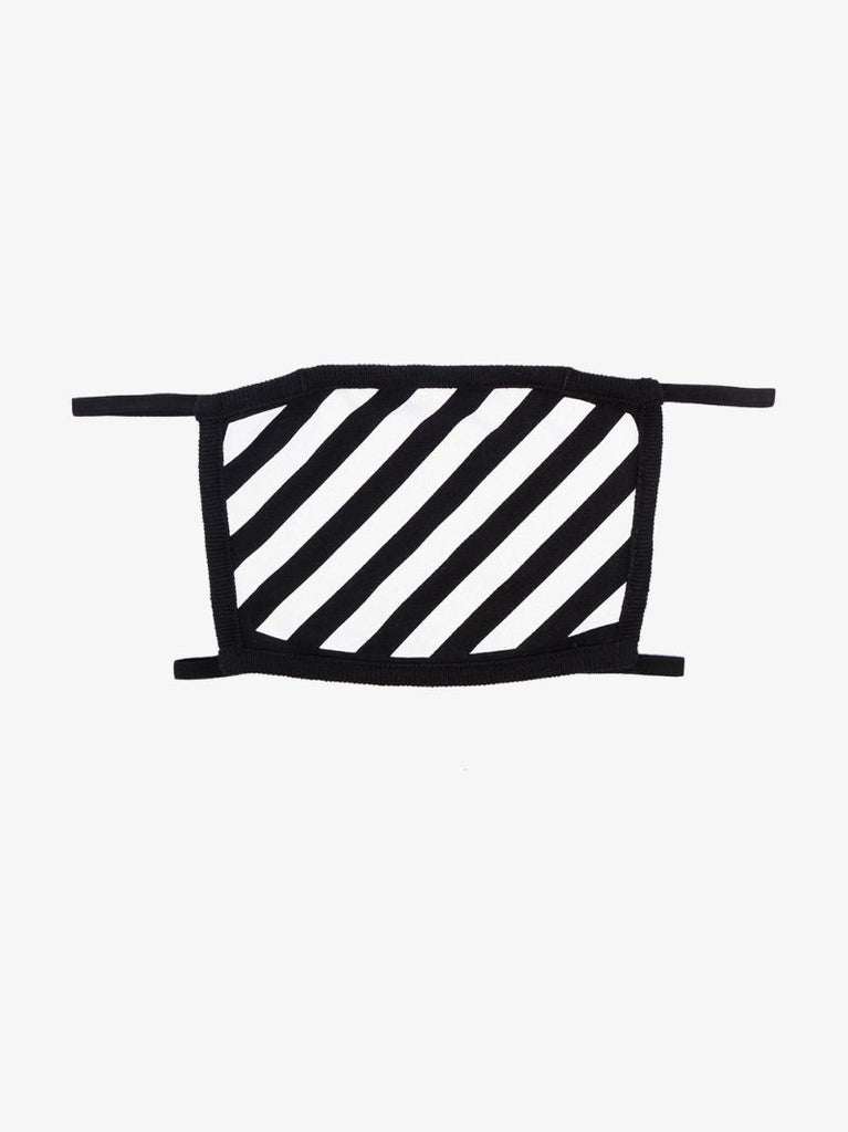 Black and White Diag Mask
