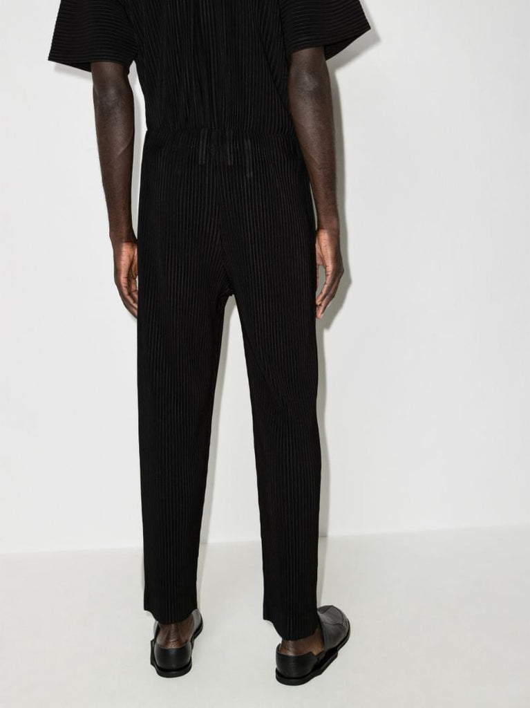 Basics PlissÃ_x0083_Â© Straight Leg Trousers