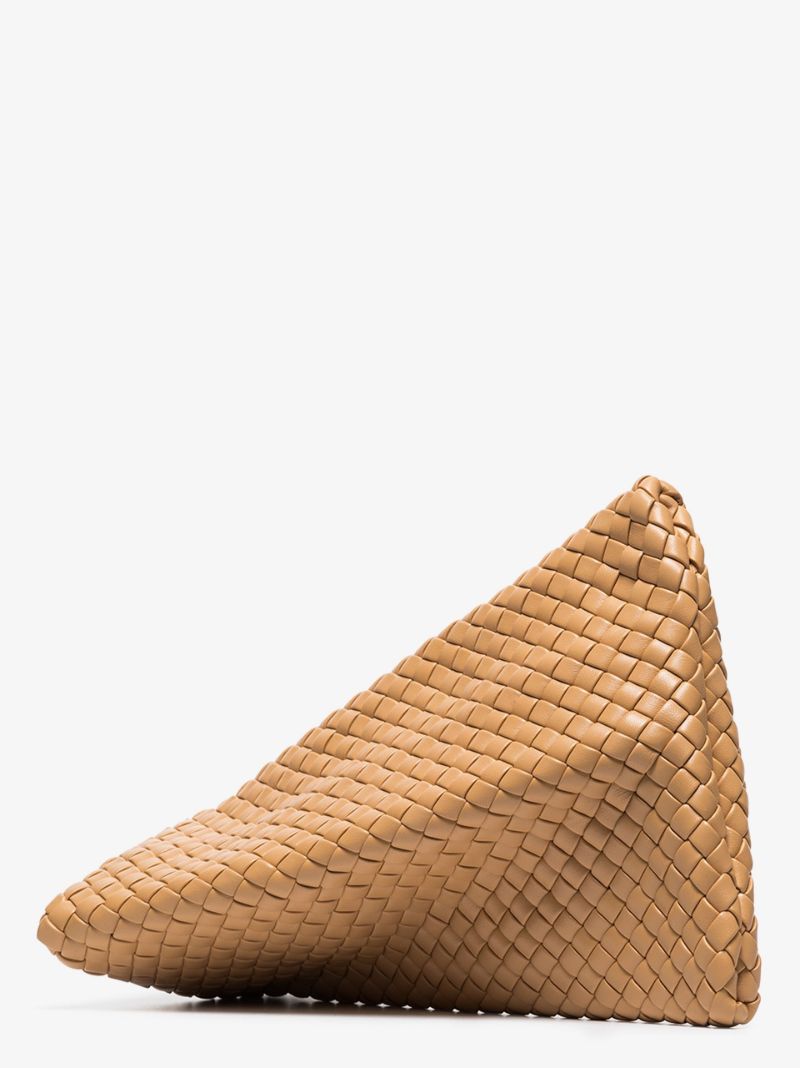 Beige the Crisscross Leather Clutch Bag
