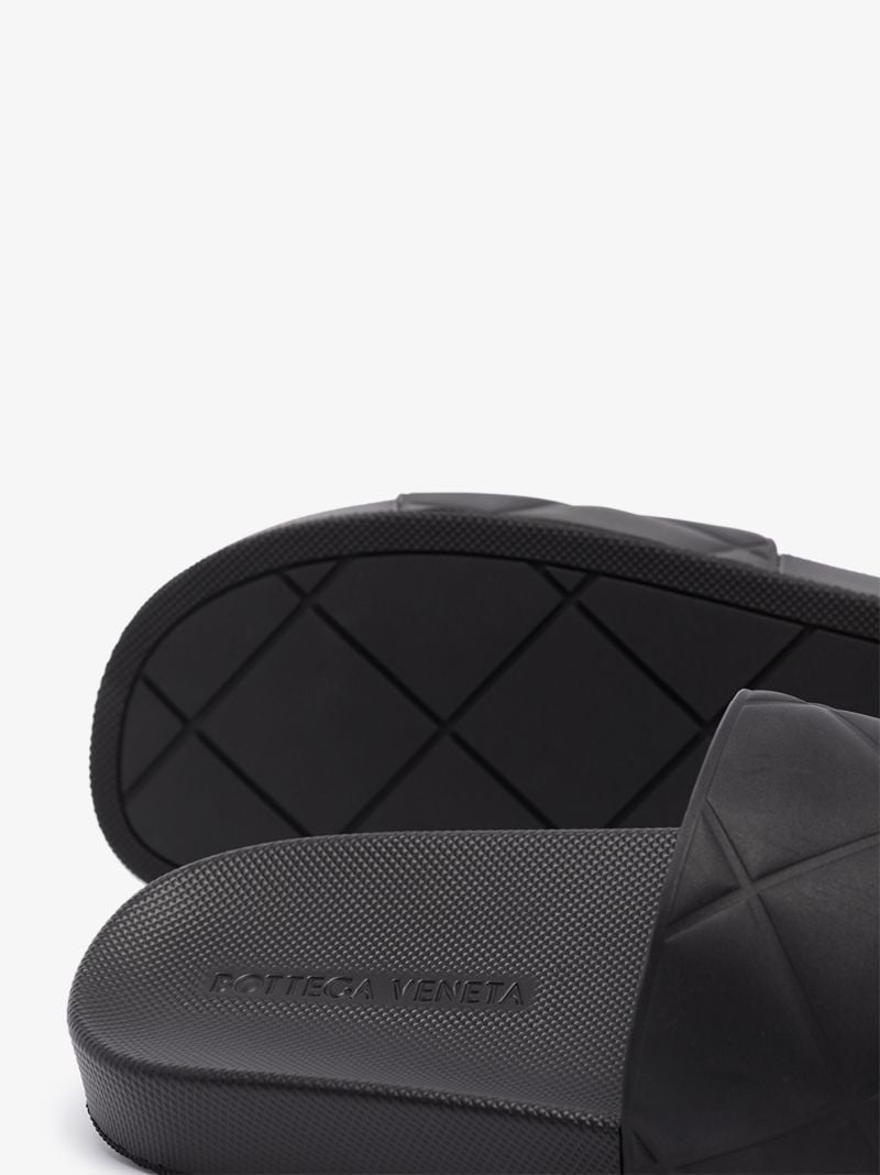 Black Quilted Effect Rubber Slides