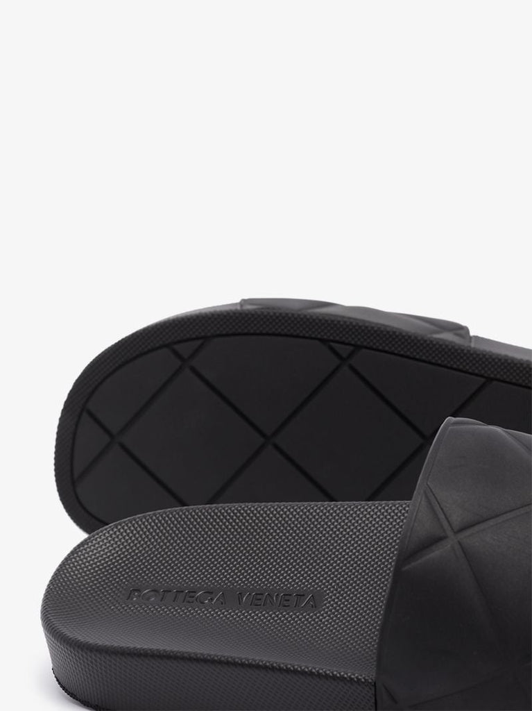 Black Quilted Effect Rubber Slides