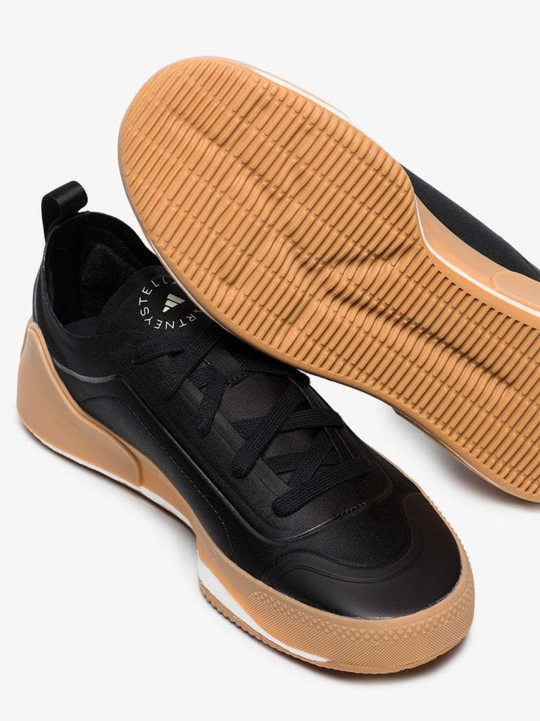 Black Treino Sneakers