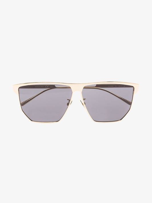 Gold Tone Aviator Sunglasses