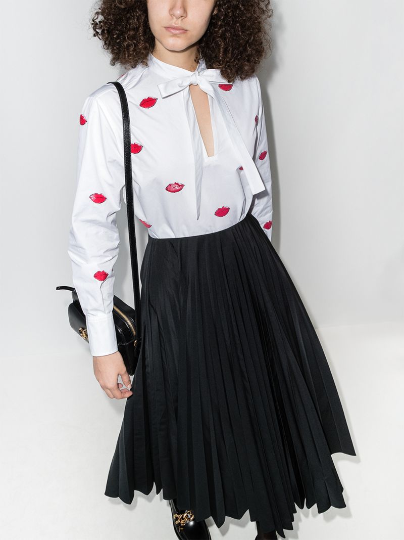 Lips Print Tie Neck Shirt