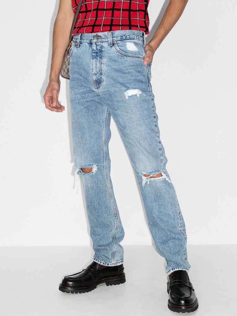 Distressed Loose Jeans