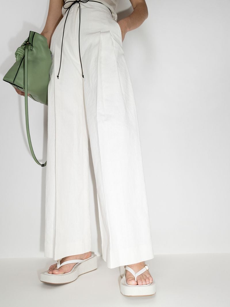 White Les Tatanes Lin Leather Platform Sandals