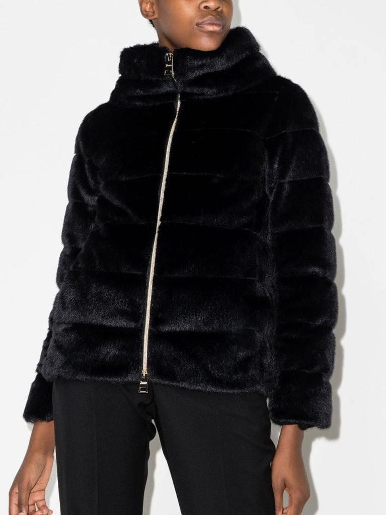 Lady Cape Faux Fur Quilted Jacket