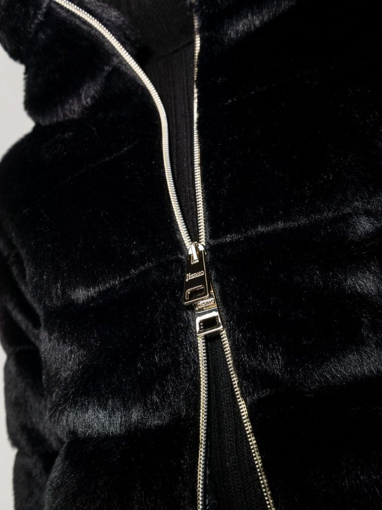 Lady Cape Faux Fur Quilted Jacket