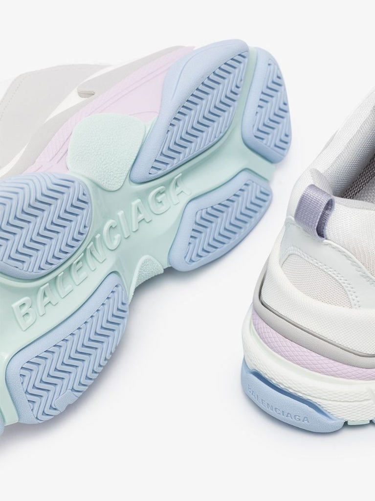 Triple S Low-top Sneakers