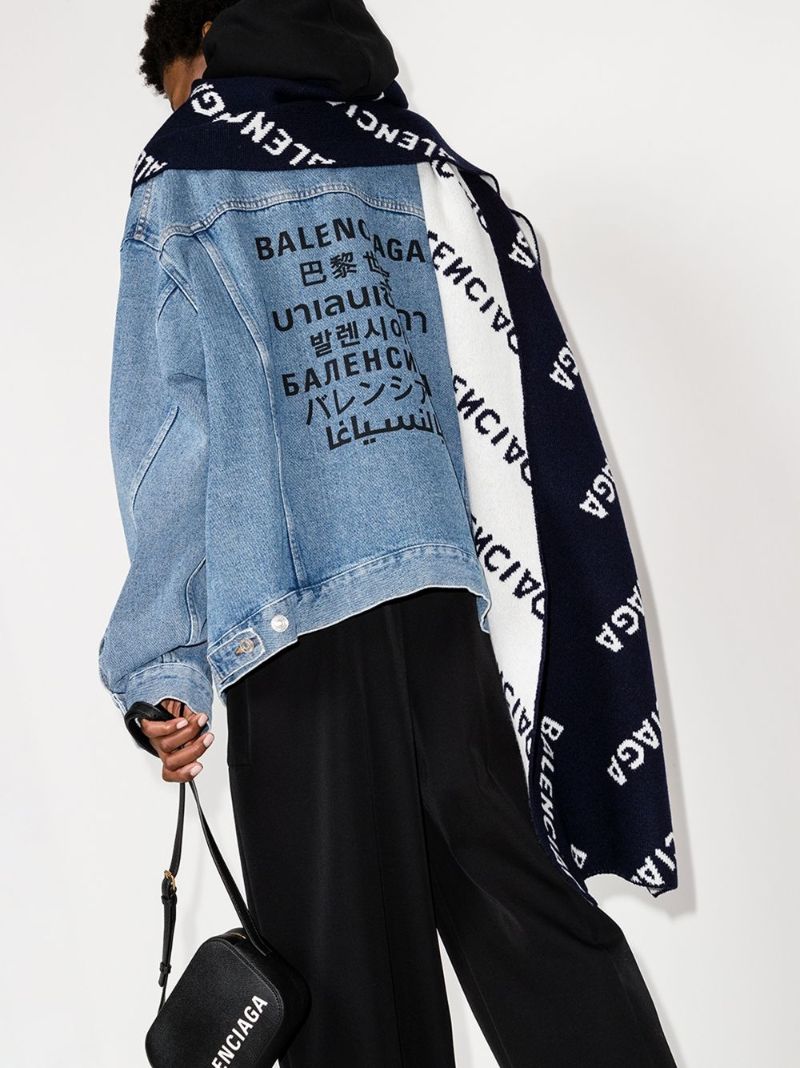 All-over Jacquard Logo Scarf