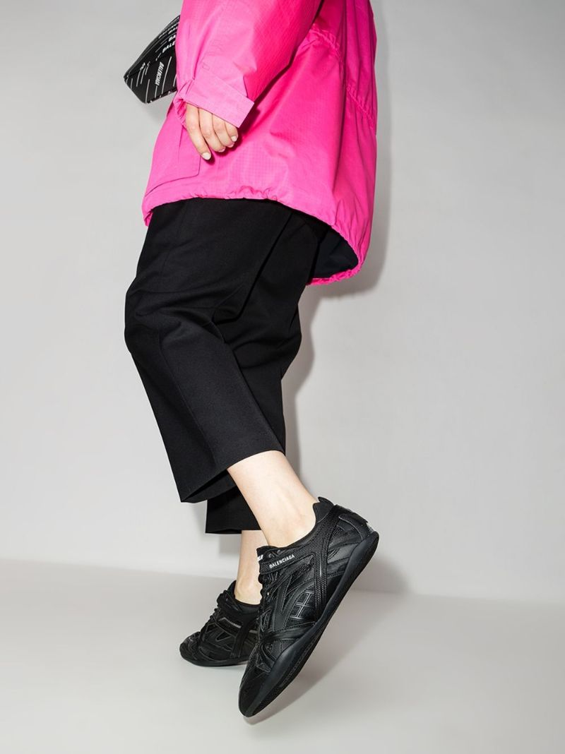 Black Drive Sneakers