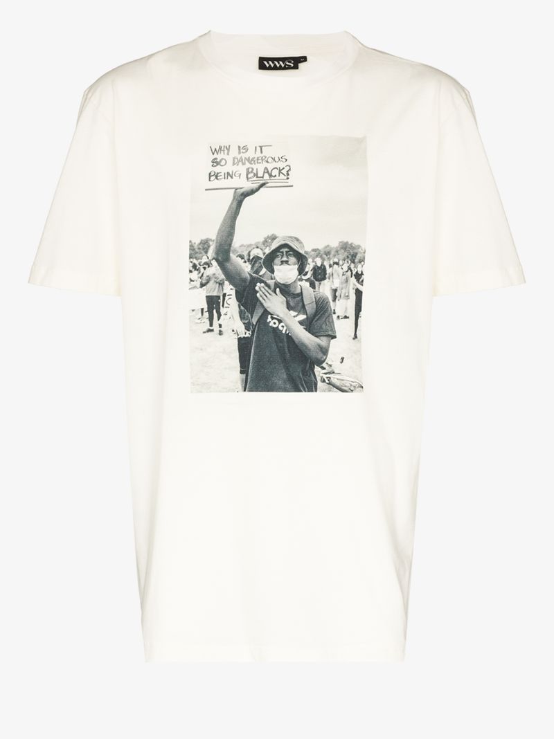 Protests Print T-shirt