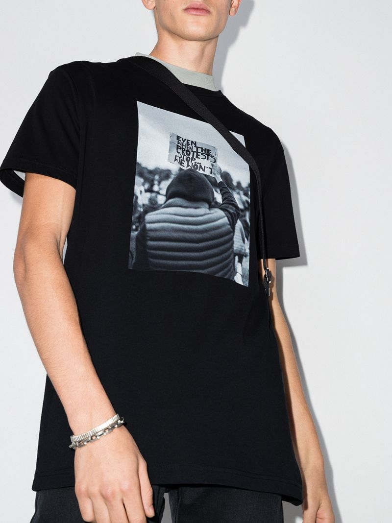 Protests Print Short Sleeve T-shirt