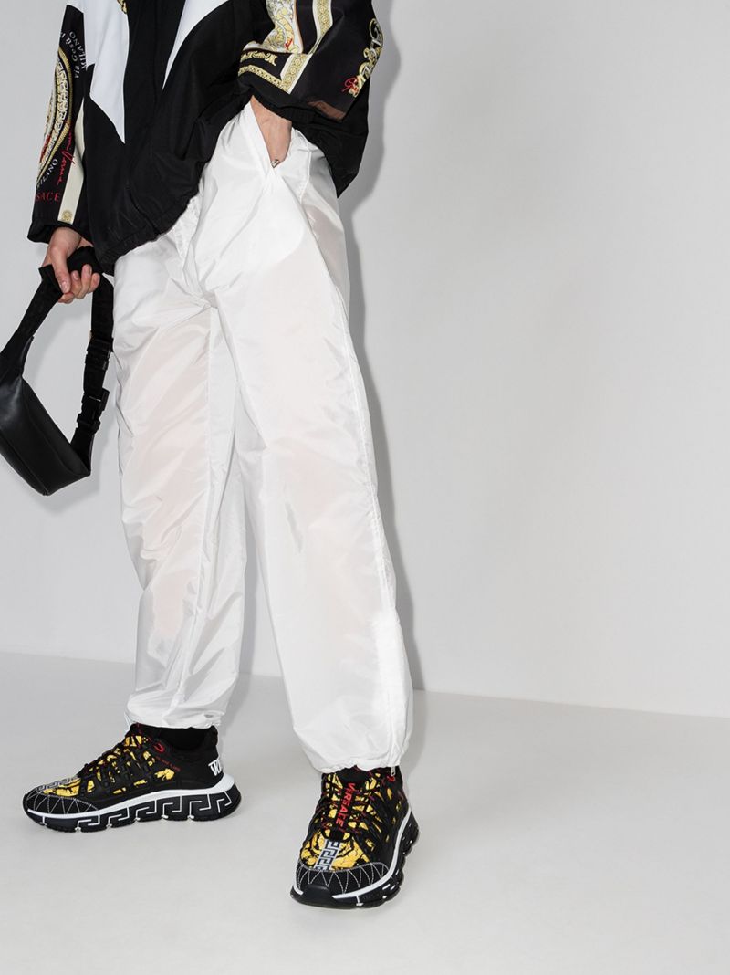 Black Trigreca Low Top Sneakers