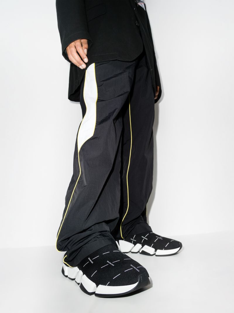 Black Speed 2.0 Logo Print Sneakers