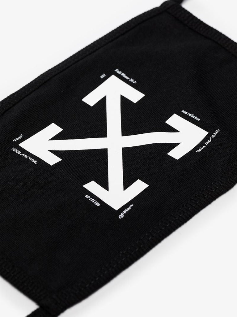 Black Arrows Print Face Mask