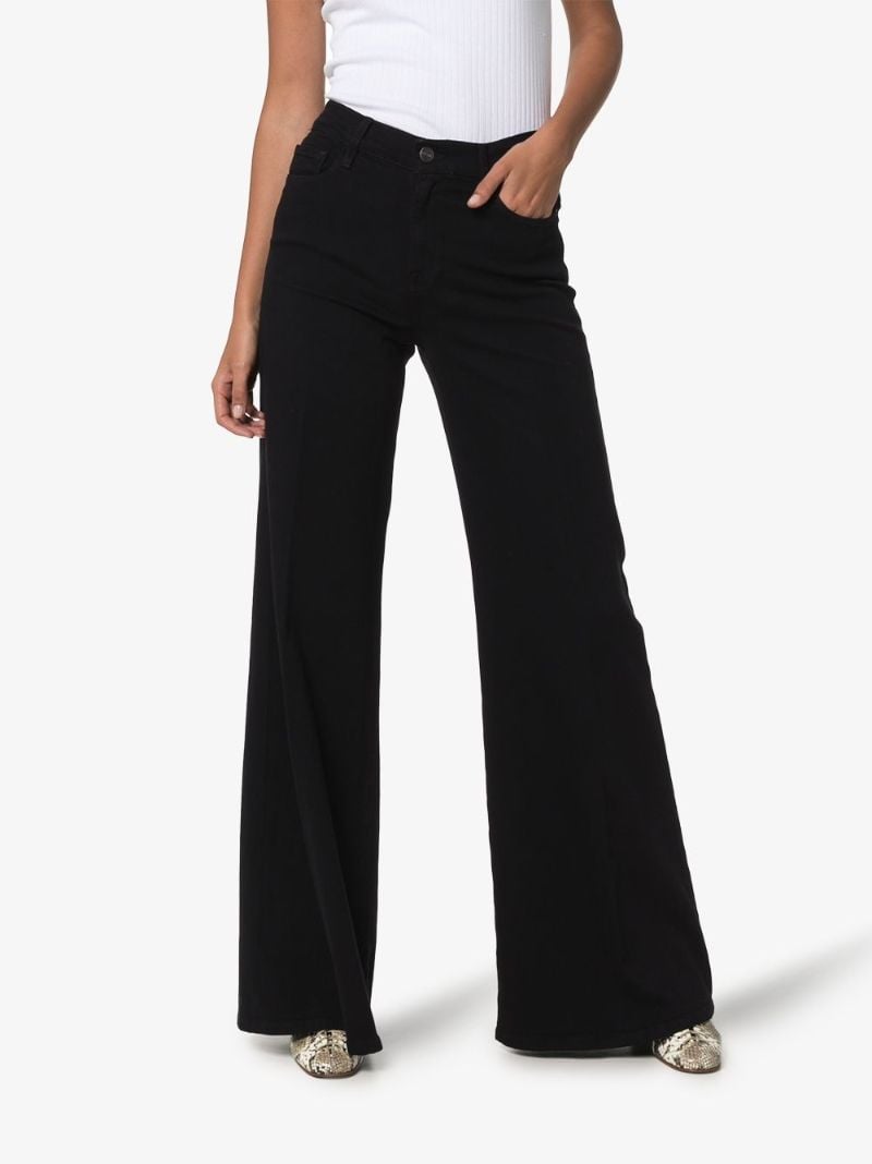 High-waisted Flared Jeans