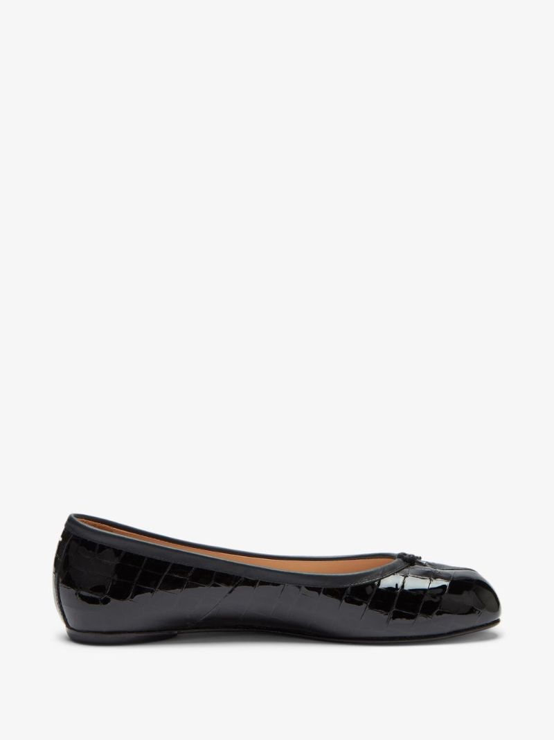 Black Tabi Leather Pumps