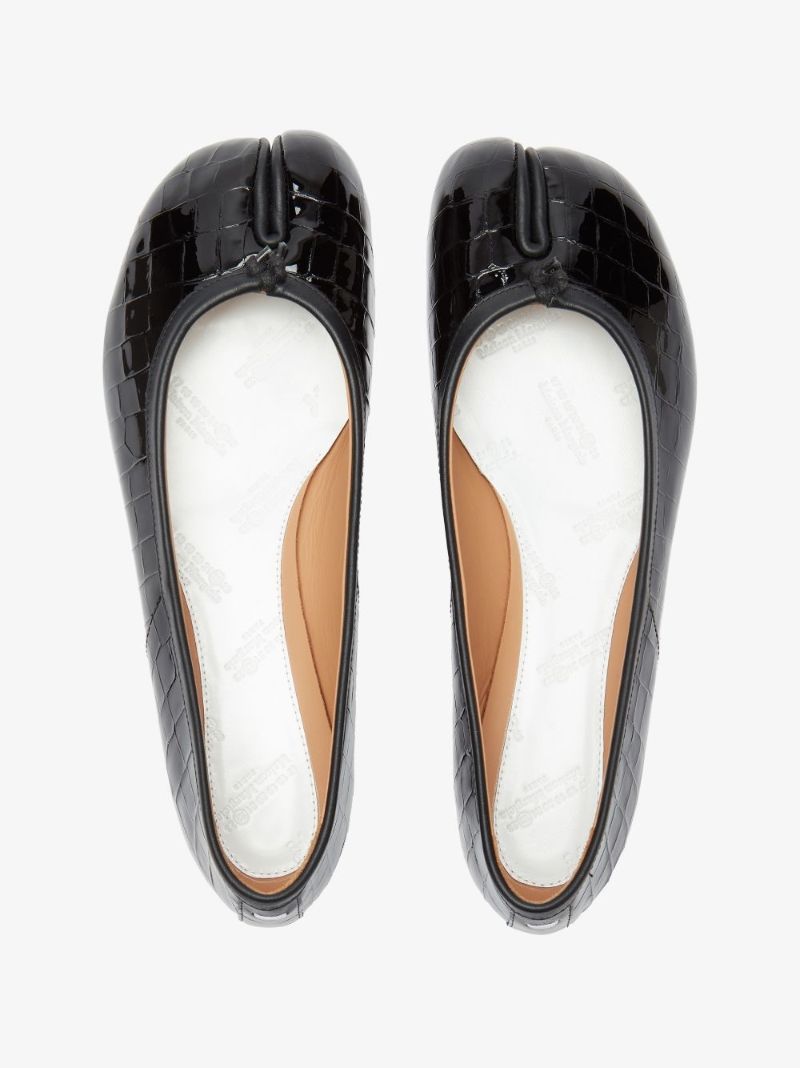 Black Tabi Leather Pumps