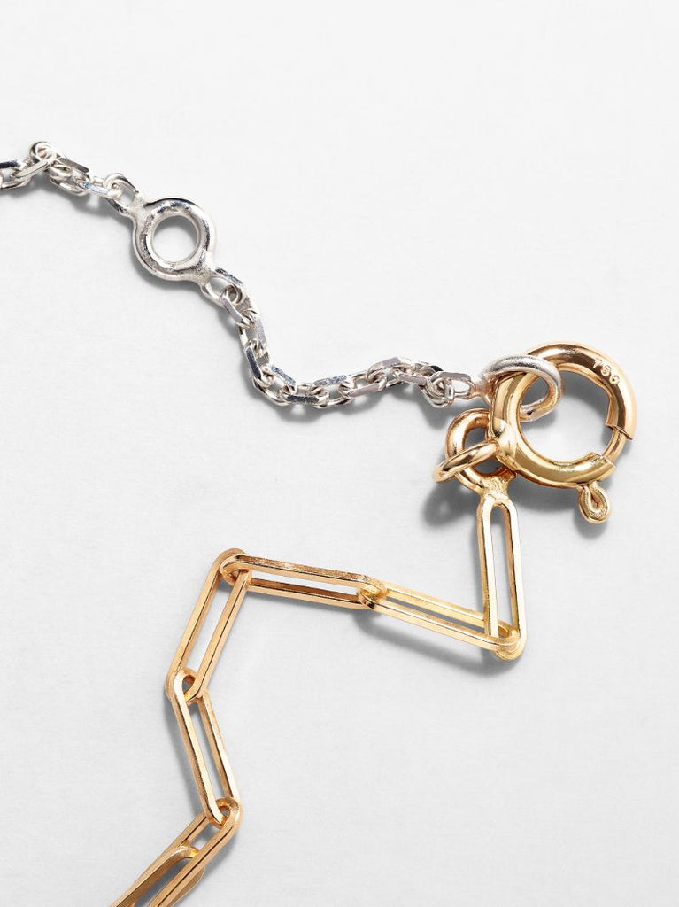 18k Yellow Gold Solitaire Pear Diamond Bracelet