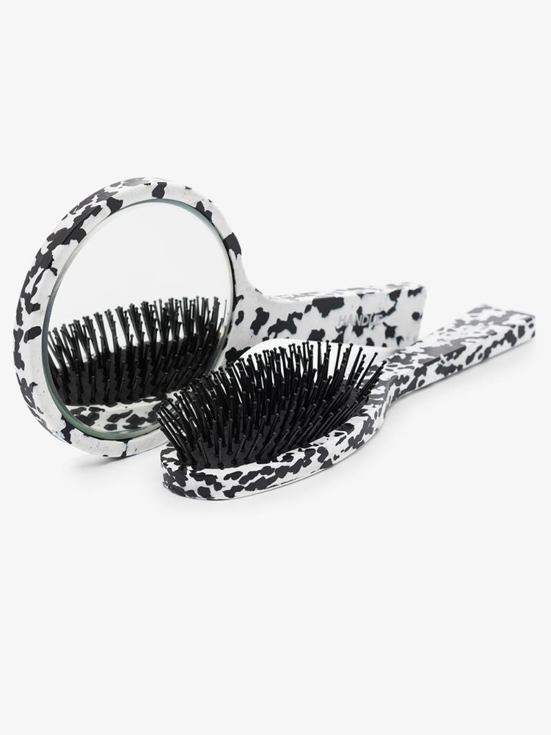 Black and White Grooming Kit