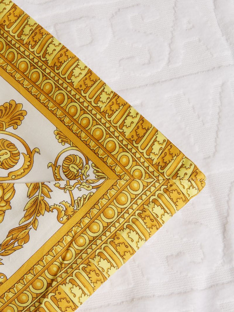 White I Love Baroque Cotton Towel