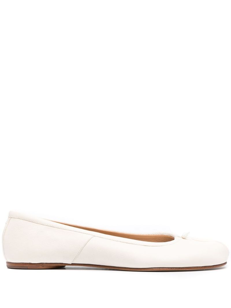 White Tabi Leather Pumps